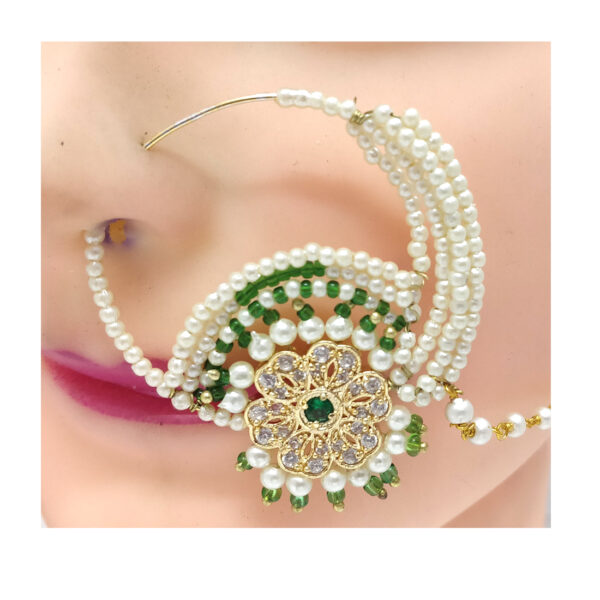 white-green-pearls-nath-181213