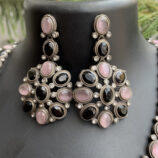 black-polish-pink-black-stone-necklace-set (3)