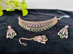 ad-necklace-full-set-with-green-stone