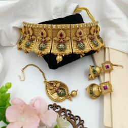 copper-golden-red-green-stone-choker-set-1