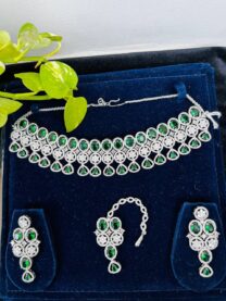 green-stones-ad-necklace-set-2