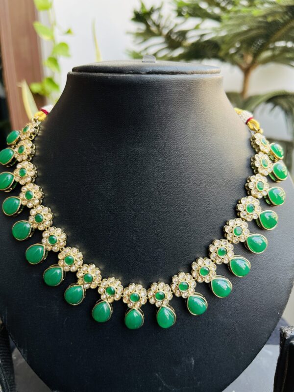 Indian-mores-green-stone-sleek-necklace-earrings (3)