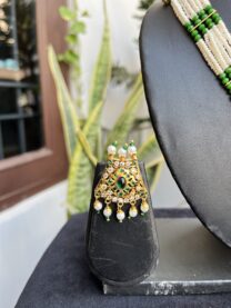 Indian-mores-jadau-green-chid-moti-necklace-set (2)