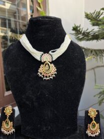 Indian-mores-jadau-red-color-drop-pendant-chid-moti-necklace-set-2-scaled