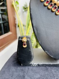 Indian-mores-mahroon-sleek-necklace-earrings (2)