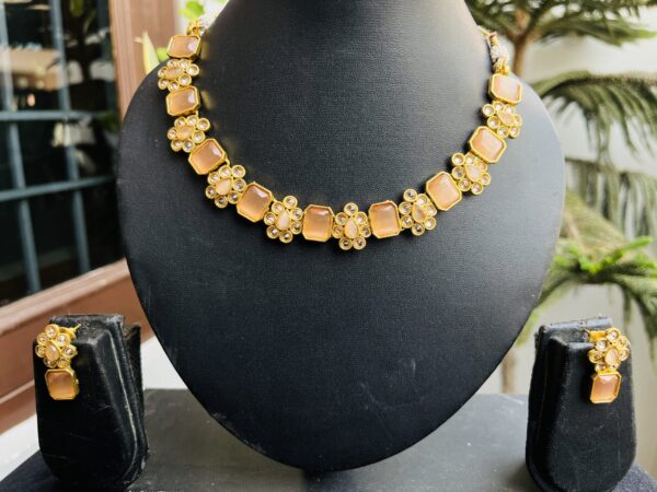 Indian-mores-peach-stone-necklace-earrings-2-scaled