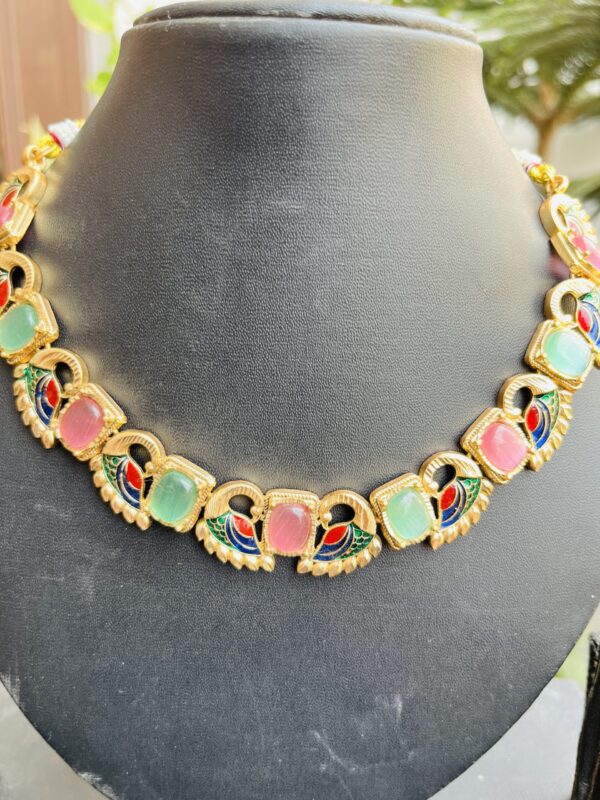 Indian-mores-pink-green-peacock-necklace-earrings (3) Indian-mores-pink-green-peacock-necklace-earrings (3)