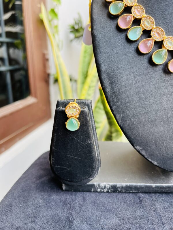 Indian-mores-pink-green-sleek-necklace-earrings (2)