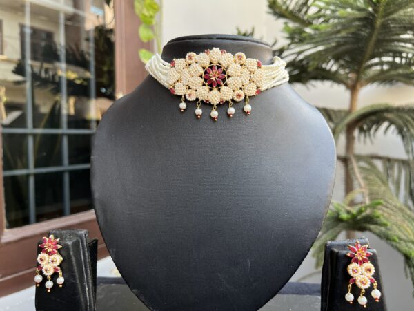 Indian-mores-rajasthani-chidmoti-heavy-design-choker-set (1) Indian-mores-rajasthani-chidmoti-heavy-design-choker-set-2-scaled