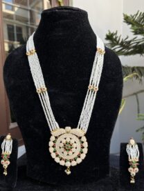 Indian-mores-rajasthani-chidmoti-leaf-round-flower-pendant-set-2-scaled