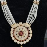 Indian-mores-rajasthani-chidmoti-leaf-round-red-stone-pendant-set (3)