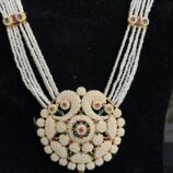 Indian-mores-rajasthani-chidmoti-peacock-shaped-long-pendant-set (3)