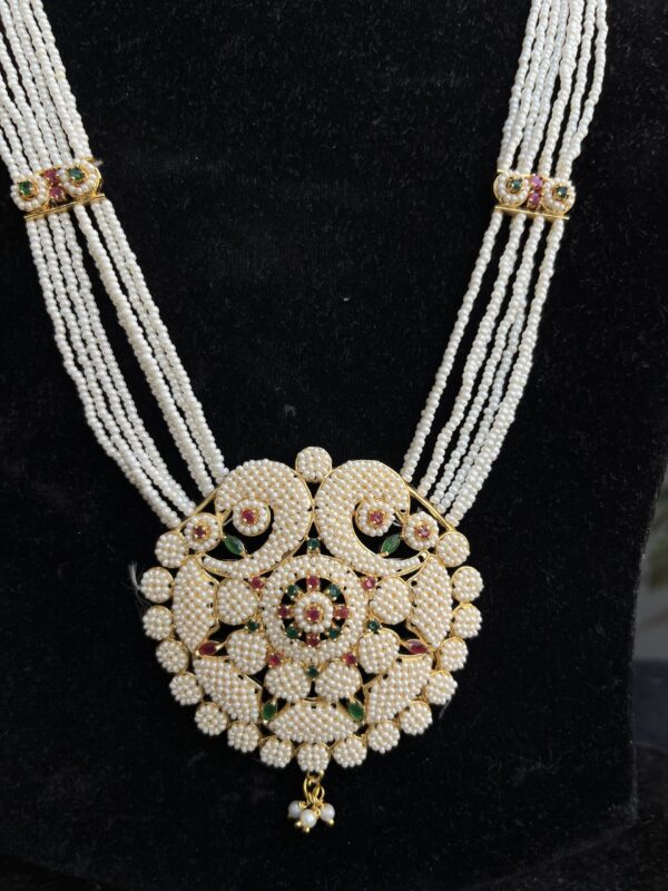 Indian-mores-rajasthani-chidmoti-peacock-shaped-long-pendant-set (3)