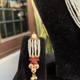 Indian-mores-rajasthani-chidmoti-red-stone-round-long-pendant-set (2)