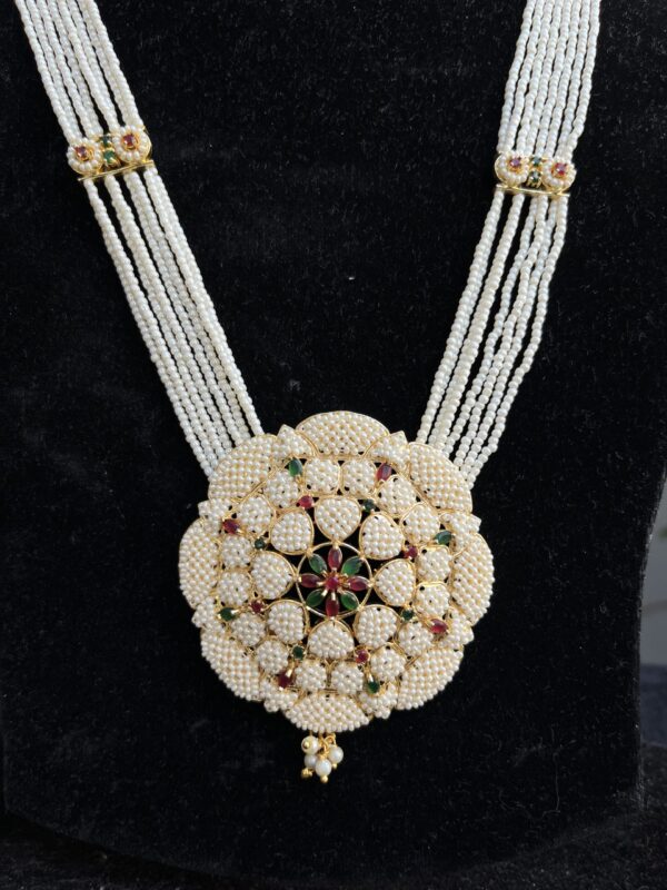 Indian-mores-rajasthani-chidmoti-round-colored-stone-long-pendant-set (3)