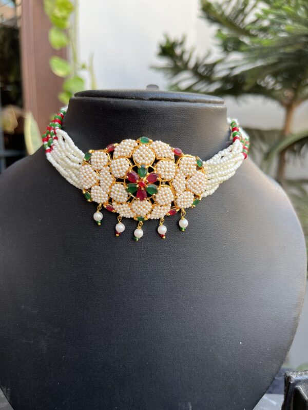 Indian-mores-rajasthani-chidmoti-round-multi-color-choker-set (6)