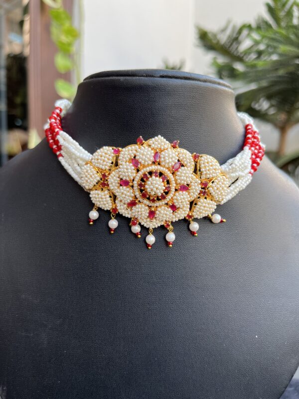 Indian-mores-rajasthani-chidmoti-round-red-flower-choker-set (3)