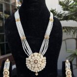 Indian-mores-rajasthani-chidmoti-round-red-green-long-pendant-set-2-scaled