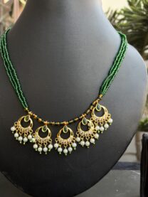 Indian-mores-round-jadau-green-neckalce-set (2)