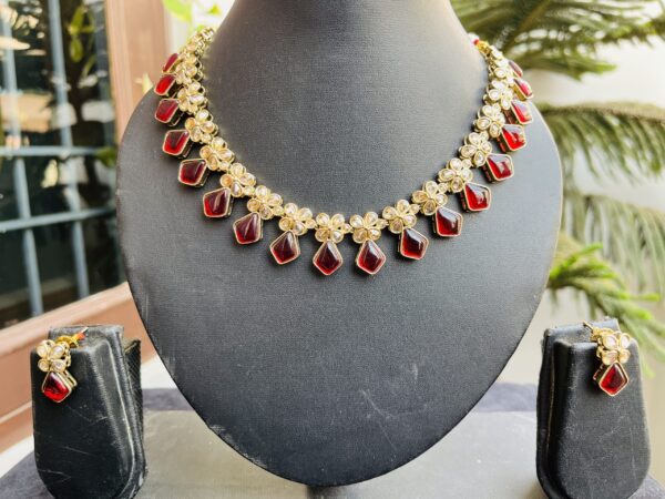Indian-mores-temple-jewellery-mahroon-necklace-earrings (1) Indian-mores-temple-jewellery-mahroon-necklace-earrings-2-scaled